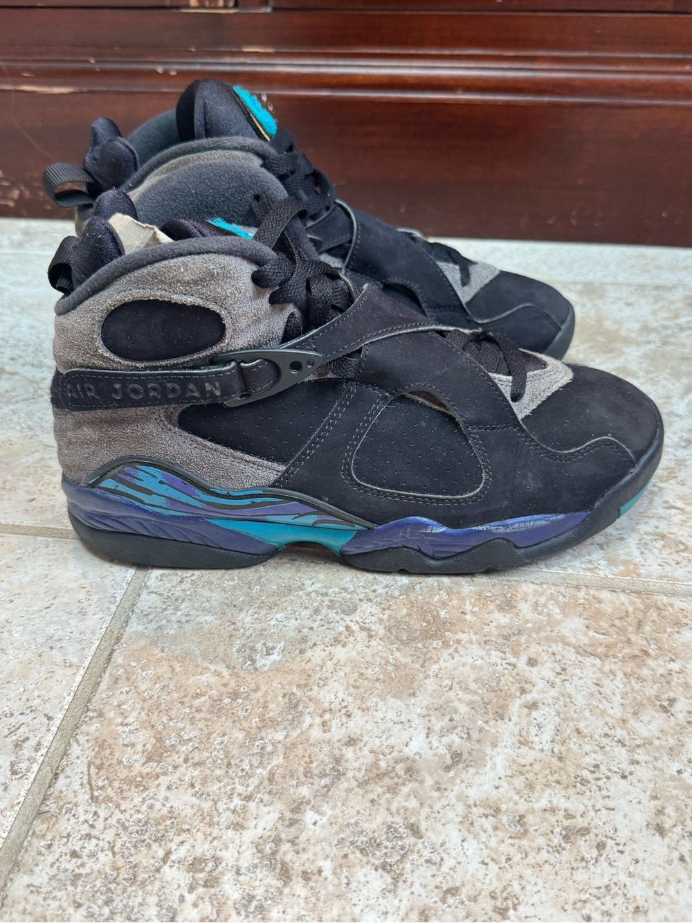 Jordan aqua 8